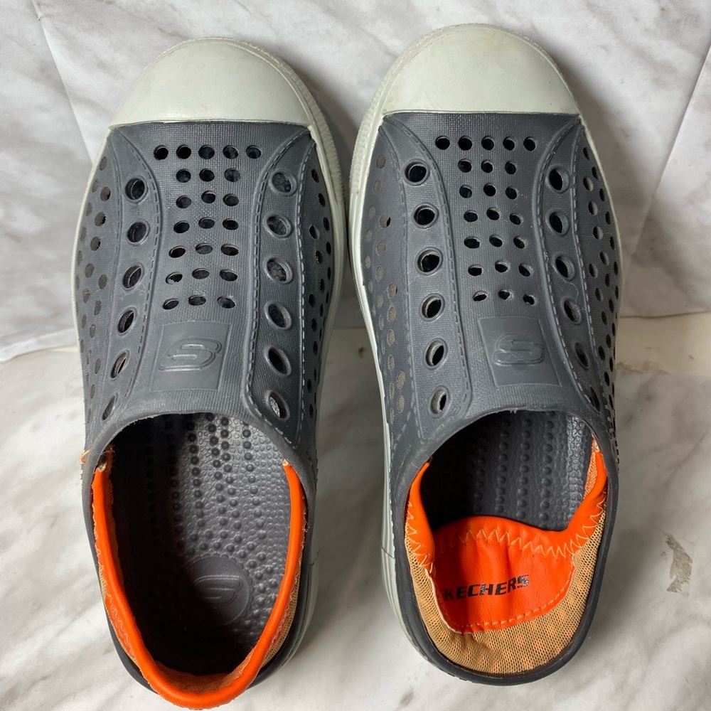 SKECHER GUZMAN STEPS FOAMIES SNEAKERS WATERSHOES CHILDREN Sz 11